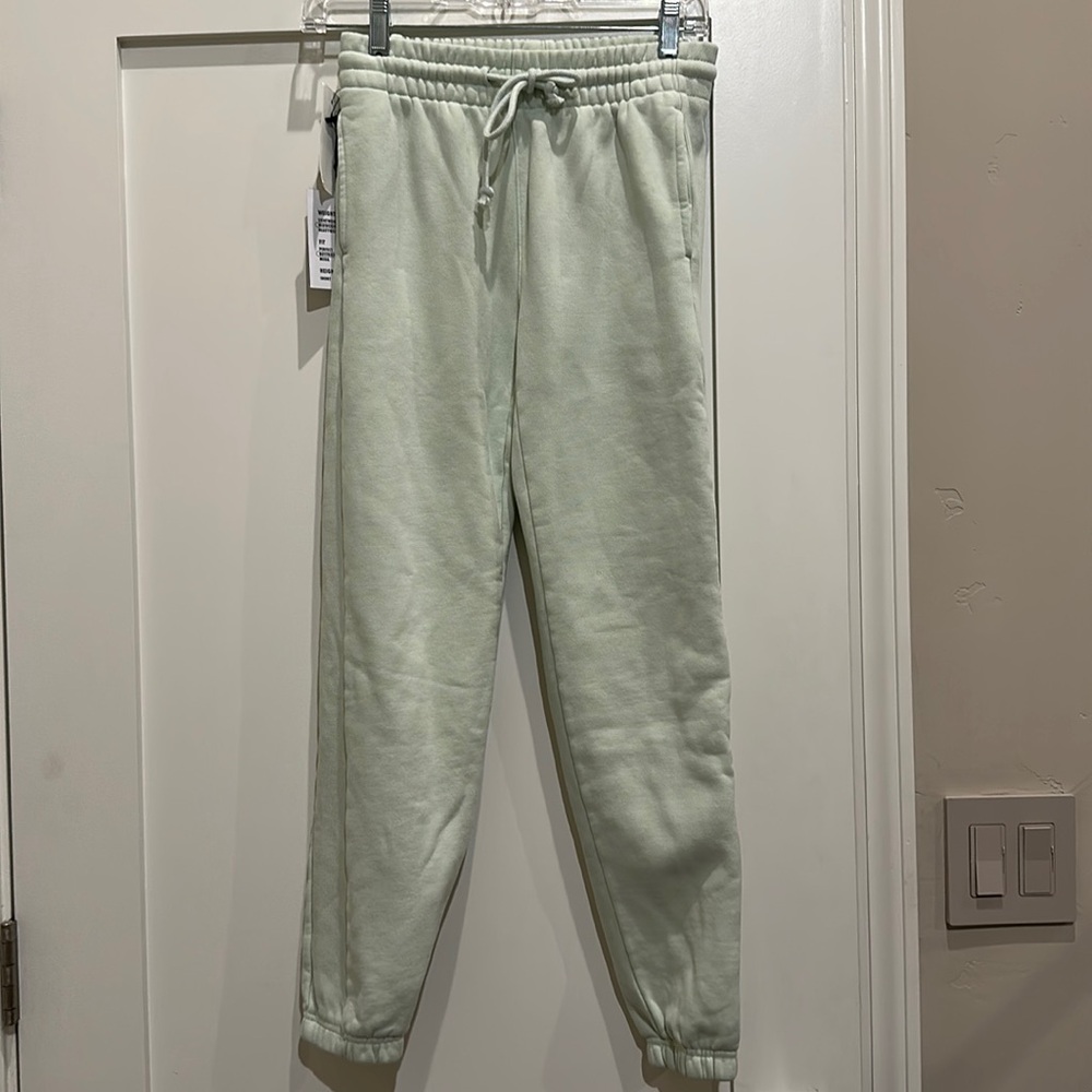 Aritzia TNA Cozy BF Sweats